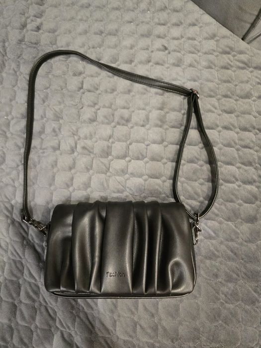 Продаются сумки-клатчи