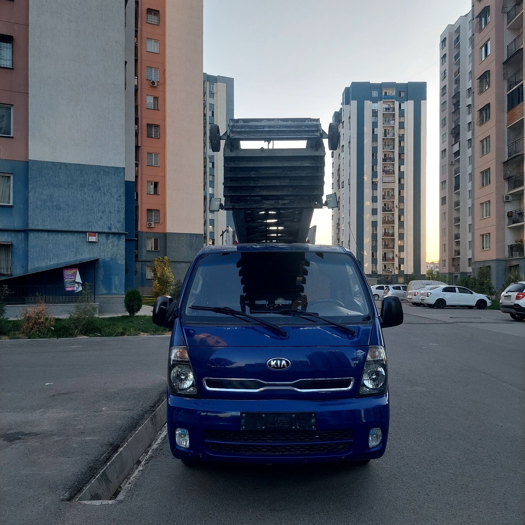 " AVTOLIFT " KIA Bongo 3