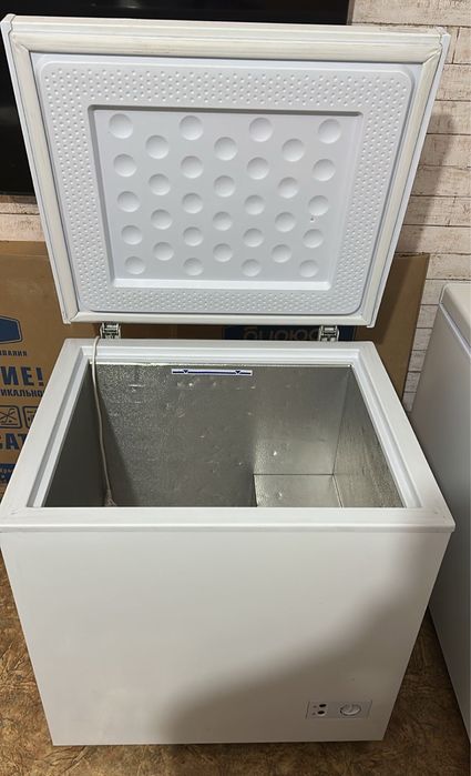 Морозильник Бирюса 200л