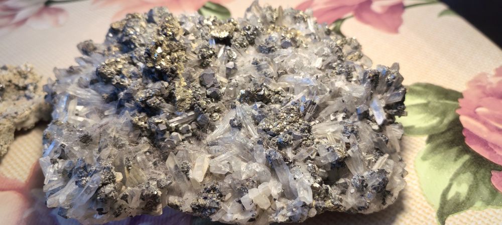 Минерали и Кристали