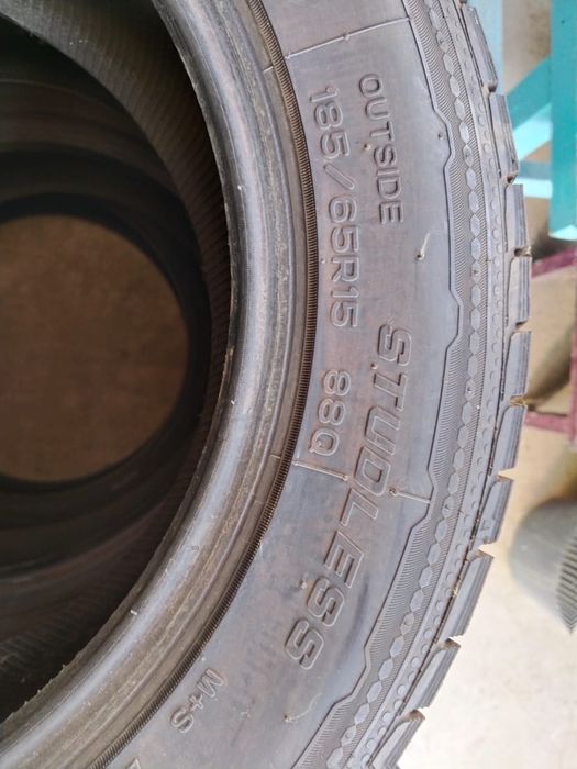 Шины б/у 4 шт. в комплекте
