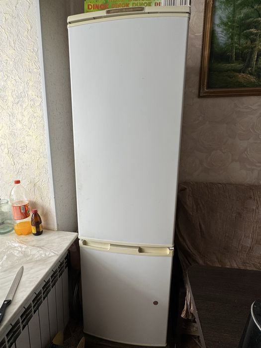 Продам холодильник бирюса