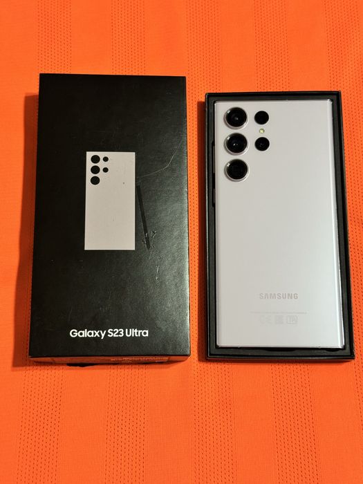 Samsung S23 Ultra 256 gb Ram 12 5G польный комплект