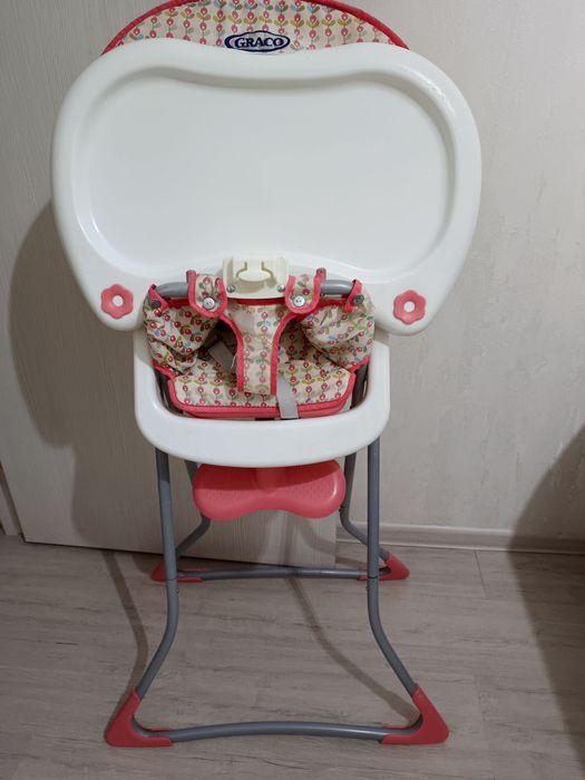 Продам столик для бэби