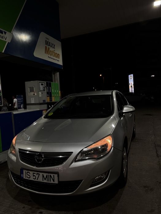 Opel Astra J 1.4 turbo