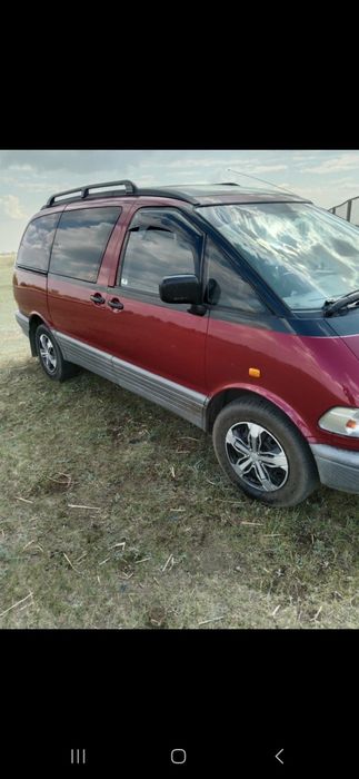 Продам машину Toyota Previa