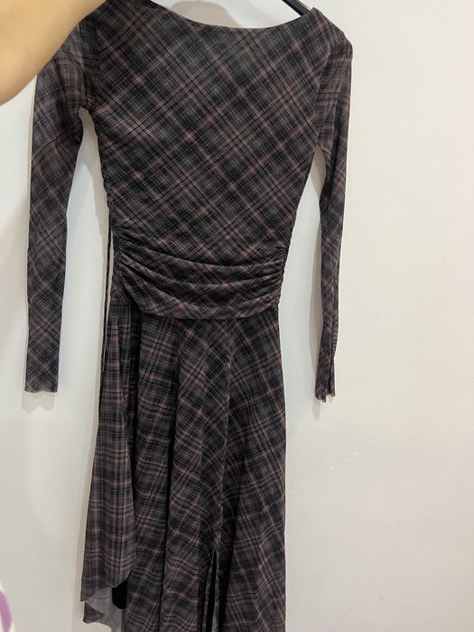 платье с открытой спиной zara