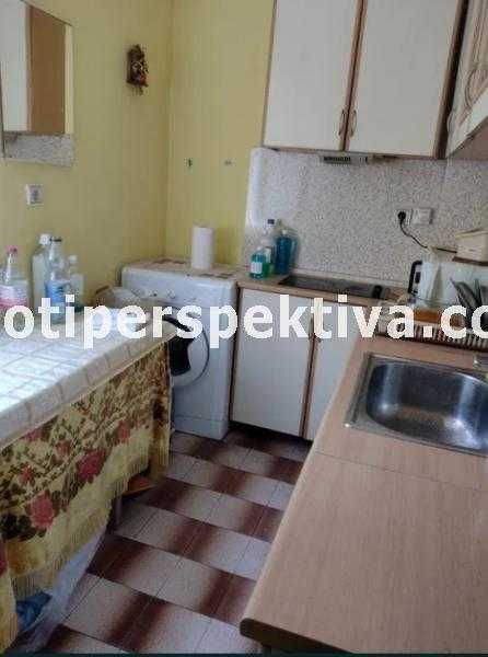 Продава се Двустаен апартамент в Пловдив, Център - 56 кв.м за 2095 €/кв.м - Снимка #4