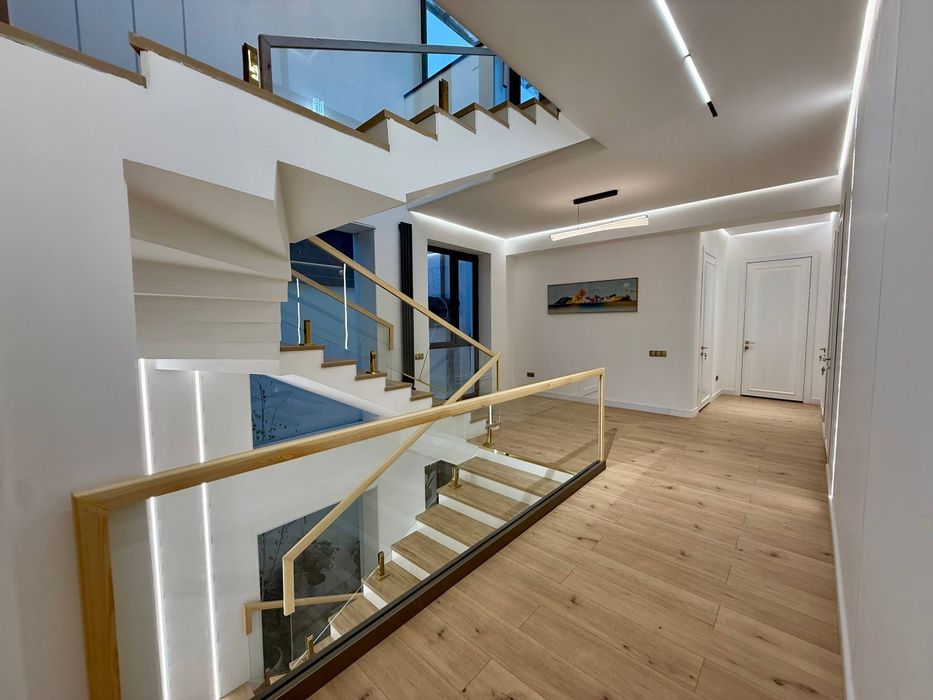 Продам Евро-Дом на Циолковского 2 соток, 5 комнат