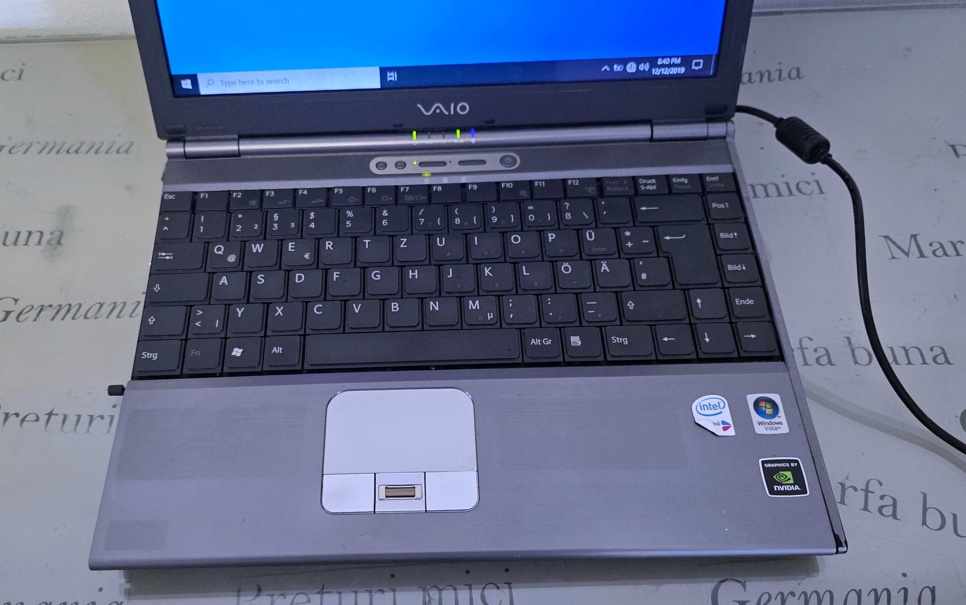 Laptop core2duo - Sony Vaio PCG-6Q1M - 13.3 inch - functional,instalat
