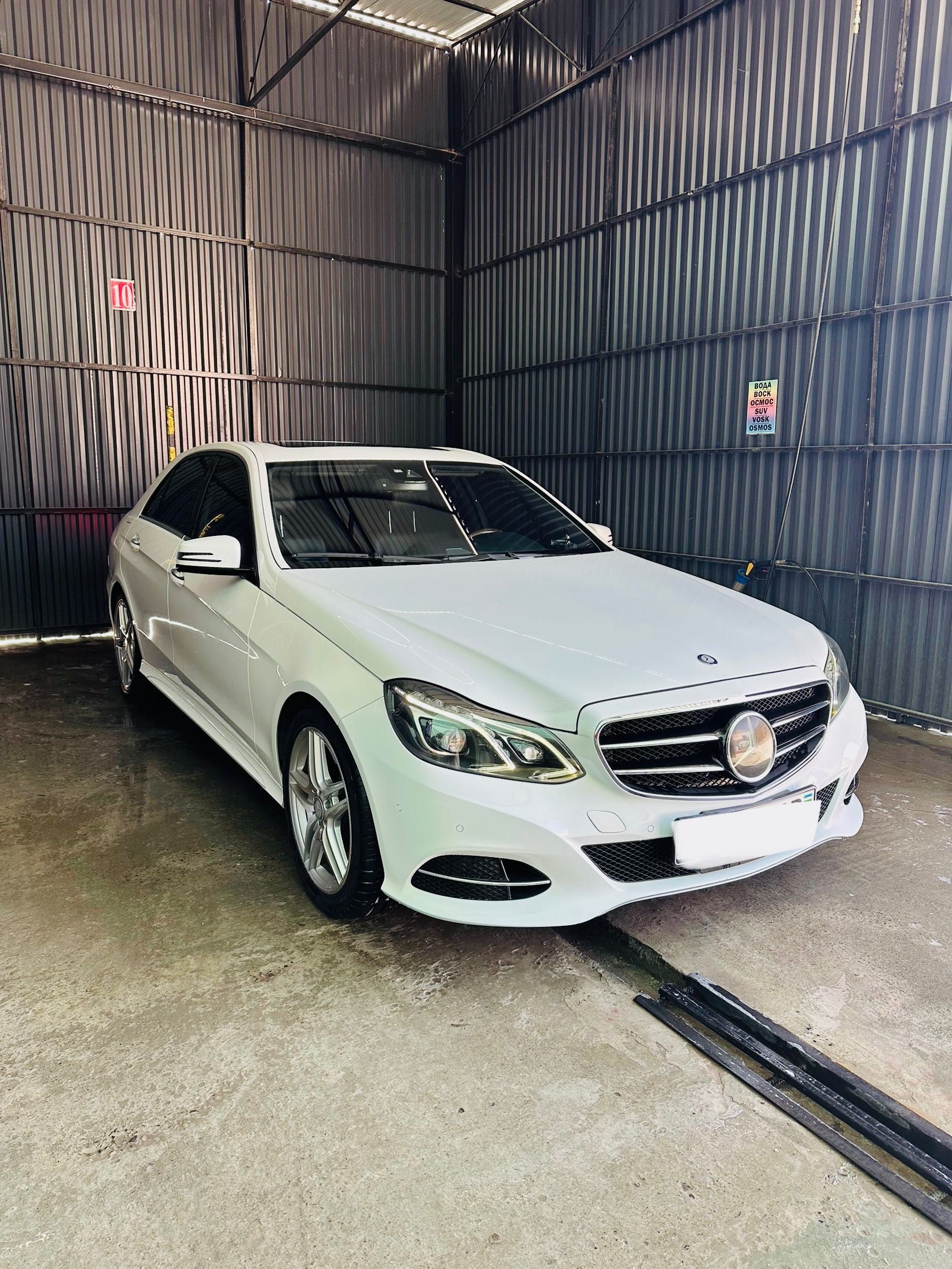 Mercedes W212 E400 Hybrid 2013