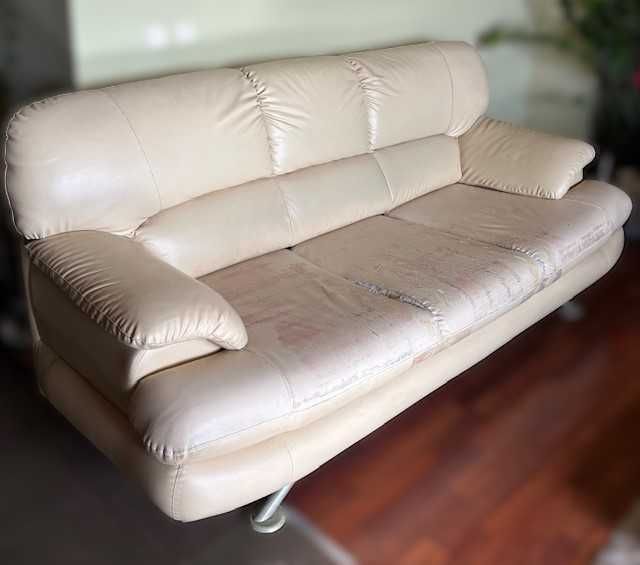 Ocazie! 2 canapele piele ecologica (2 și 3pers.). Design deosebit!