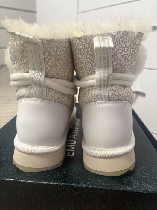 Ghete Emu Australia dama