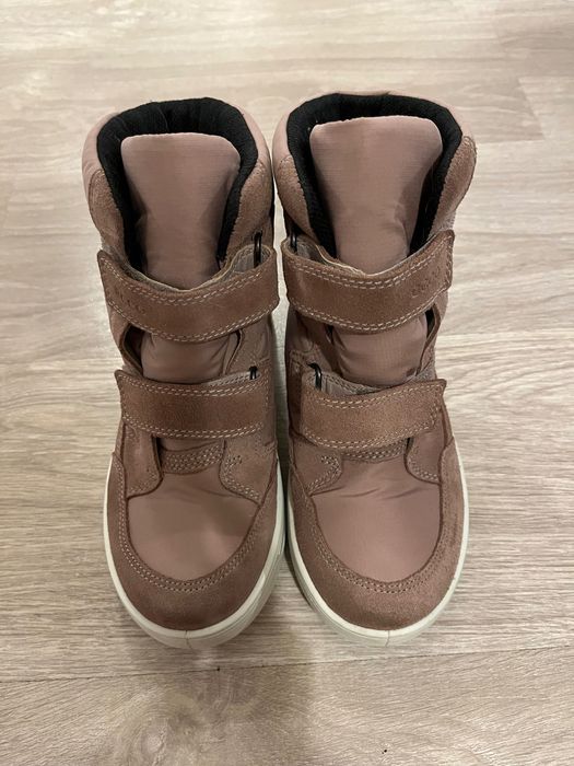 Ghete ECCO fete impermeabile Goretex marimea 35