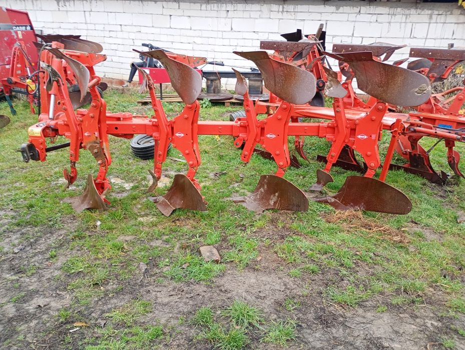 Plug reversibil 4 brazde Kunh Multi Master 112