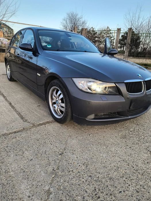 BMW Seria 3 Înmatriculată pe România de la 112mii km, fara accidente și evenimente