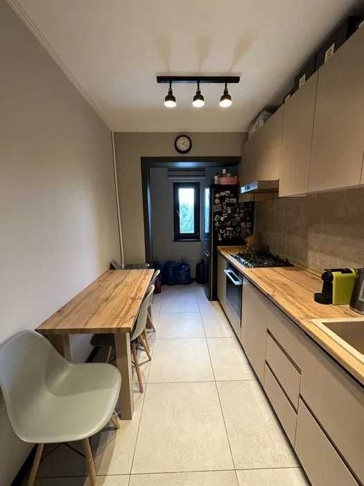 Продажа квартира с евро ремонтом 3х-комнат 90м2 ор: метро Айбек (сша)