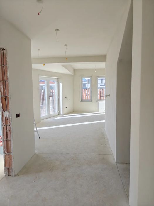 Montaj parchet-zugrăveli