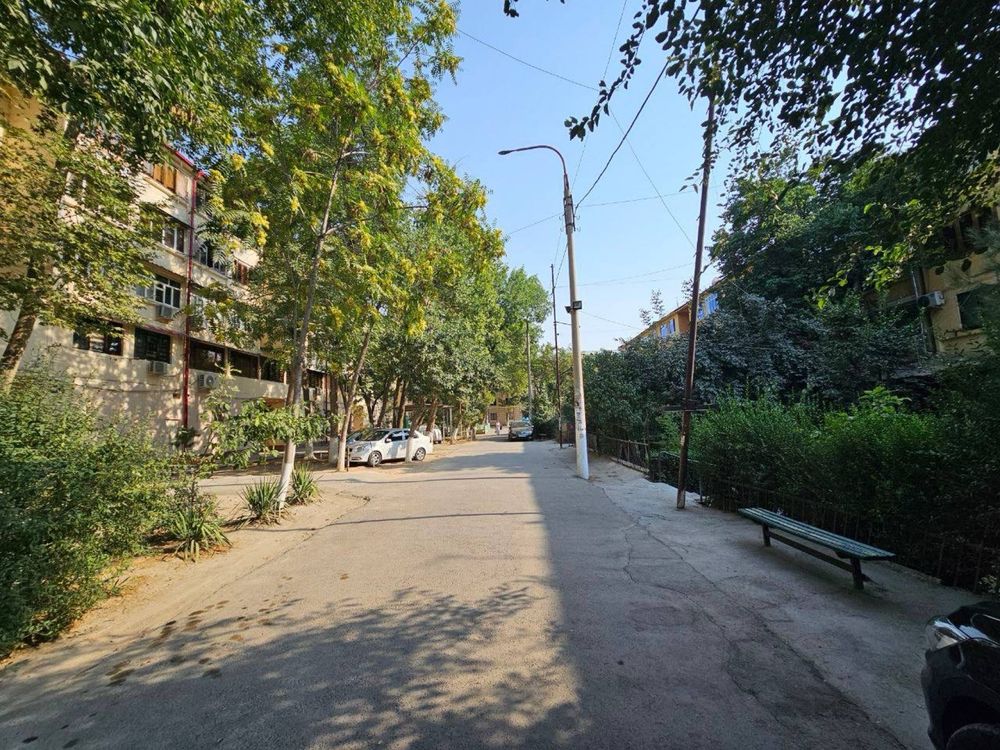 Продается 2 ком. Квартира на 3 этаже площадью 55 кв.м. По ул. Гагарина