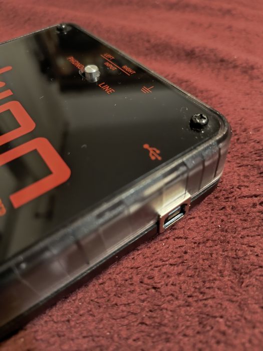 Convertor marca ION pentru casete audio si viniluri in format MP3