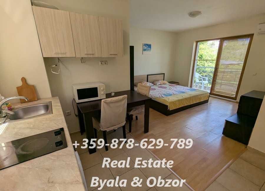 Продава се Едностаен апартамент в Бяла - 37 кв.м за 1068 €/кв.м - Снимка #2