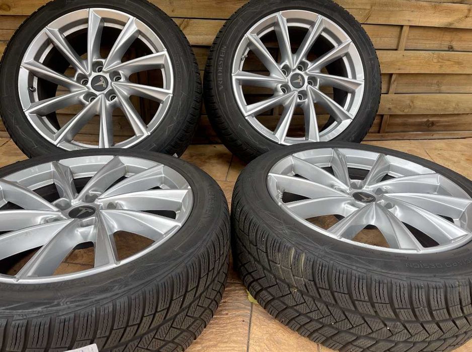 Jante Tesla Model 3 Sport 18 + Anvelope Iarna Vredestein Wintrac Pro