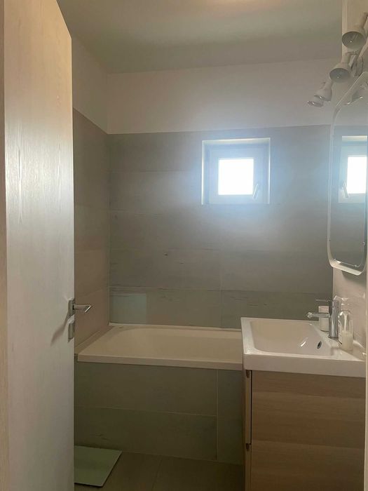 Apartament 4 camere, 90mp, renovat premium - langa parc, zona 9 Mai