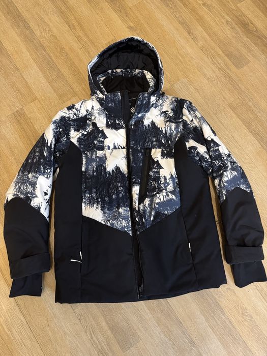 Горнолыжная куртка