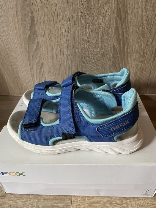 Сандали Geox 38 размер