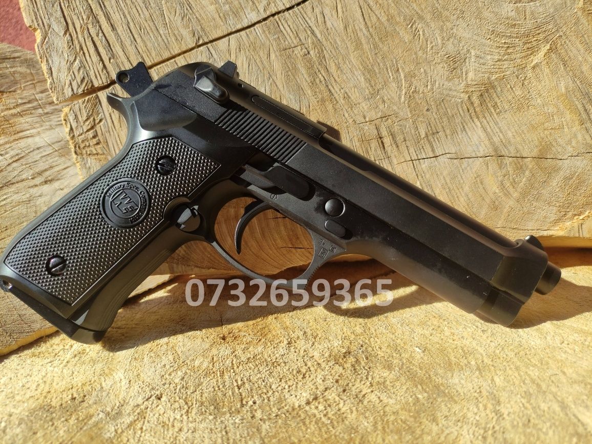 Beretta M92 FullMetal Cu recul puternic GreenGas Pistol Airsoft