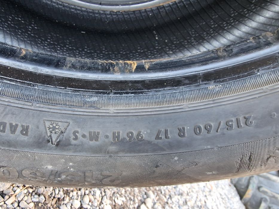 Anvelope 215/60R17 marca Continental, M+S, 8.5 mm