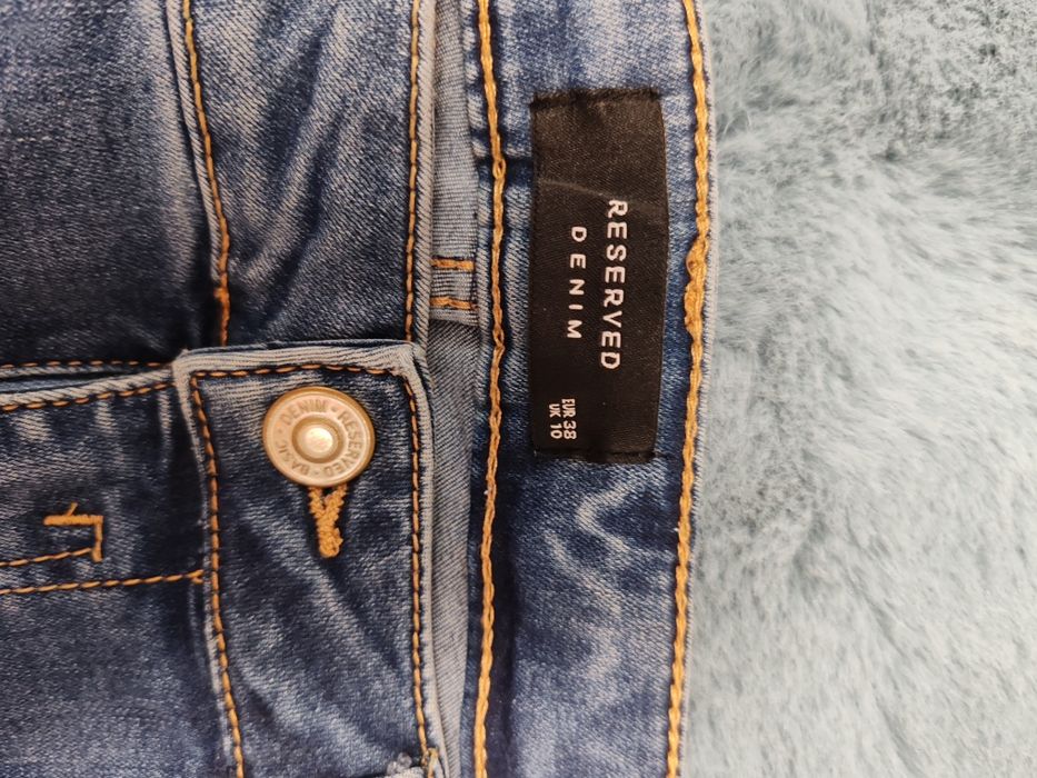 Blugi Reserved skinny 3+1 gratis