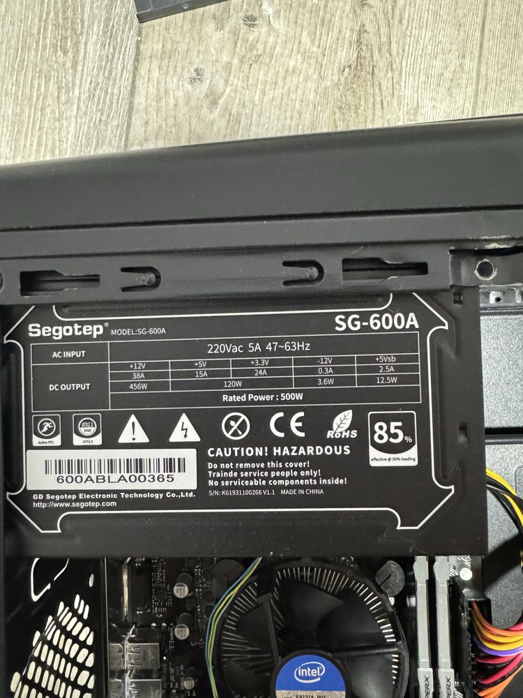 Carcasa PC + sursa 500w cu Garantie Altex + un kit vechi