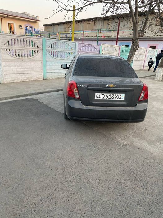 Jentra lacetti сотилади