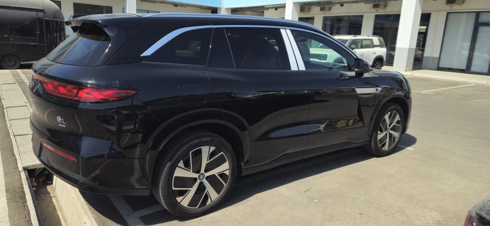 Byd tang L 670km 2 pozitsa