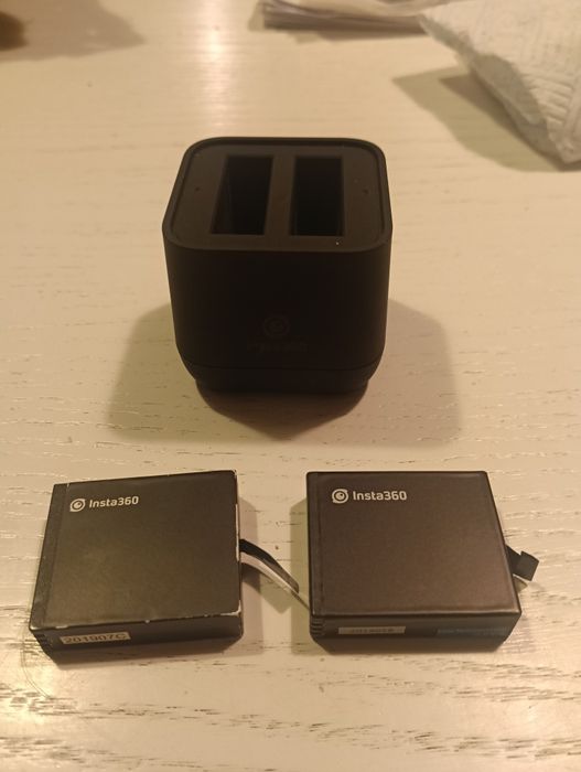 Camera sport 360° Insta 360 one x + accesorii