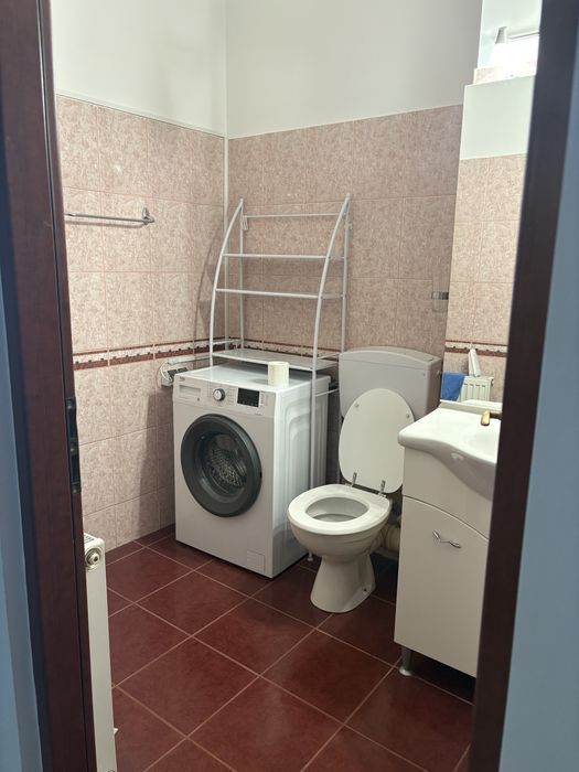 Apartament de inchiriat str Dorobantilor 3 camere si terasa
