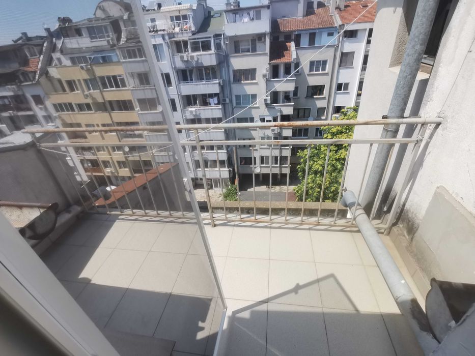 Дава се под наем  в Бургас, Възраждане - 28 кв.м за 51 € - Снимка #5