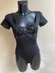 Body mulat negru
