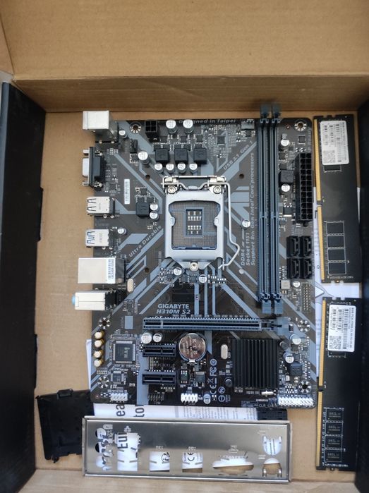 Gigabyte H310M S2 + ОЗУ
