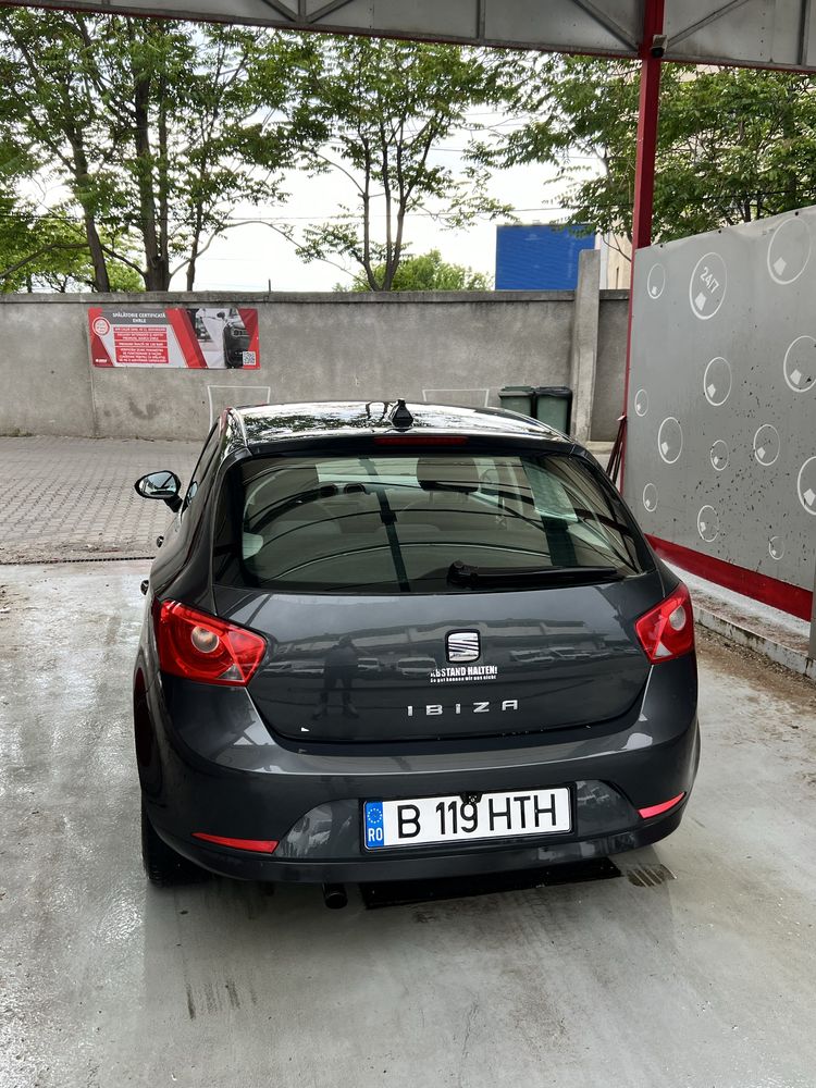 Seat Ibiza  an 2011 motor 1.6 tdi stare buna,182 000km reali