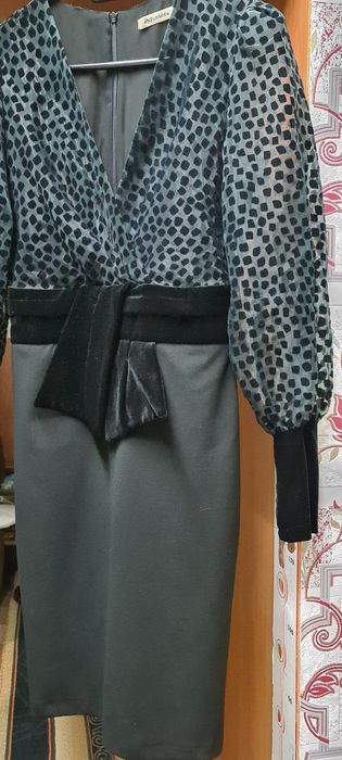 Платья праздничные