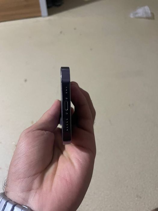 Iphone 14 pro purple