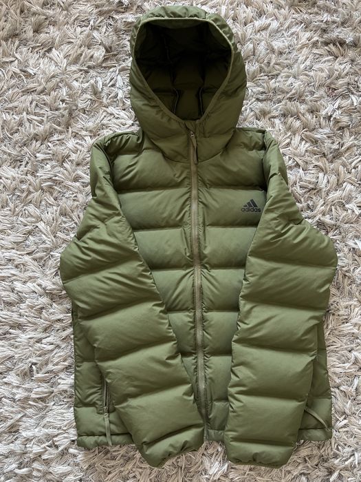 Geaca Adidas Helionic