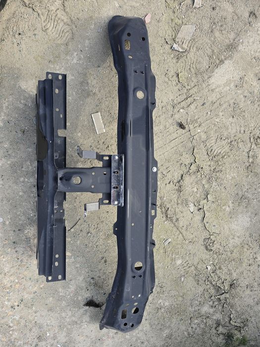 Aripa spate Duster 4x4