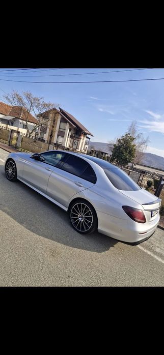 Mercedes-Benz E Propriear, pt AMG. Hibrid, Stare perfecta, km reali, masina impecabila