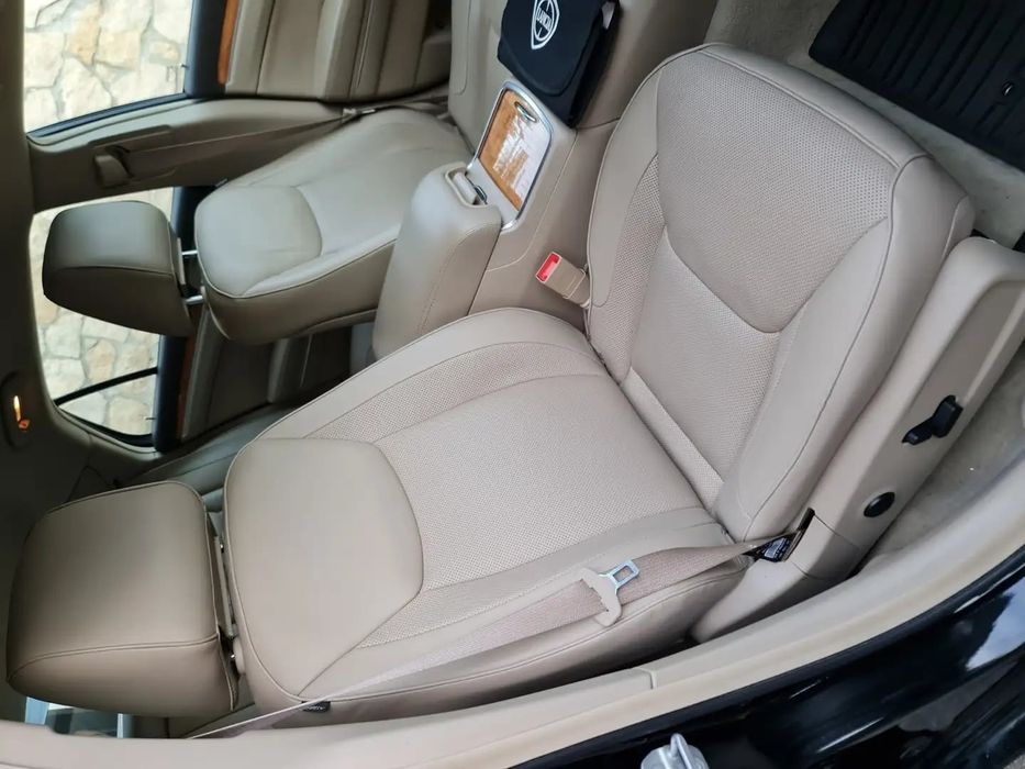 Chrysler 300 / Lancia Thema