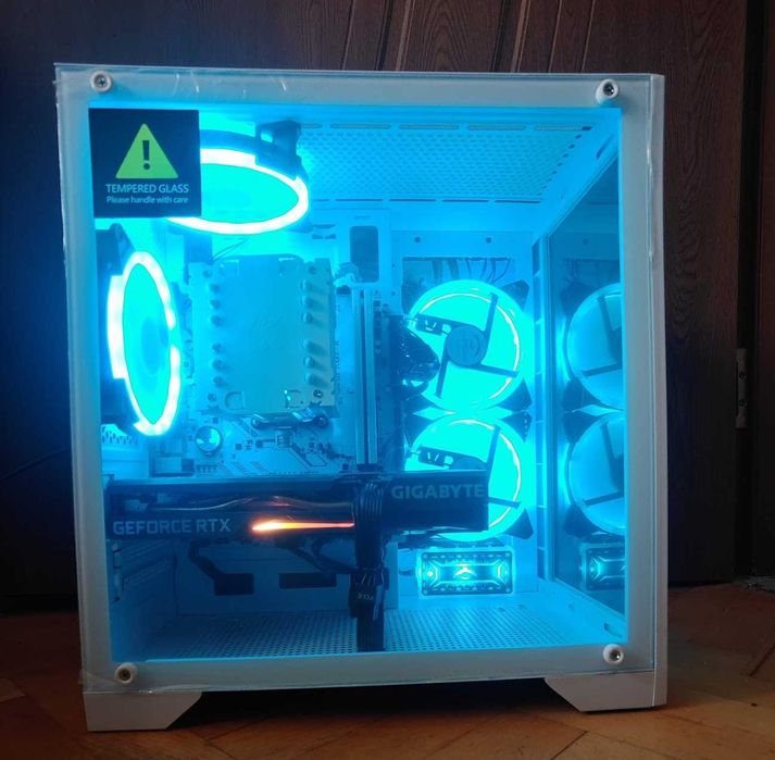 Геймърски компютър Ryzen 5500, GeForce RTX 3060ti,32gb ddr4,1tb ssd