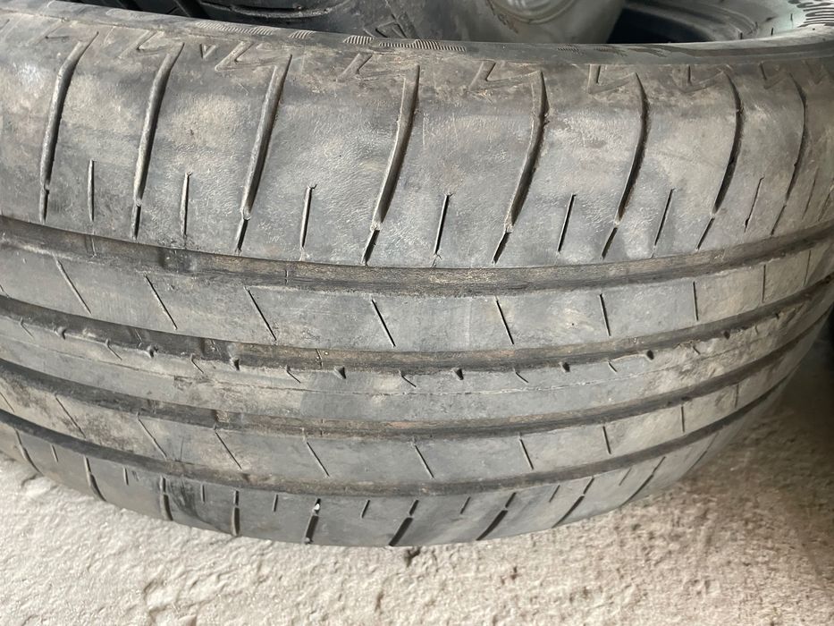 Летни Гуми 215/55/18