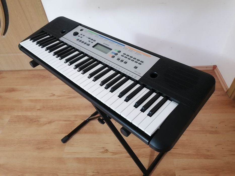 Yamaha YPT-255 orgă pian digital